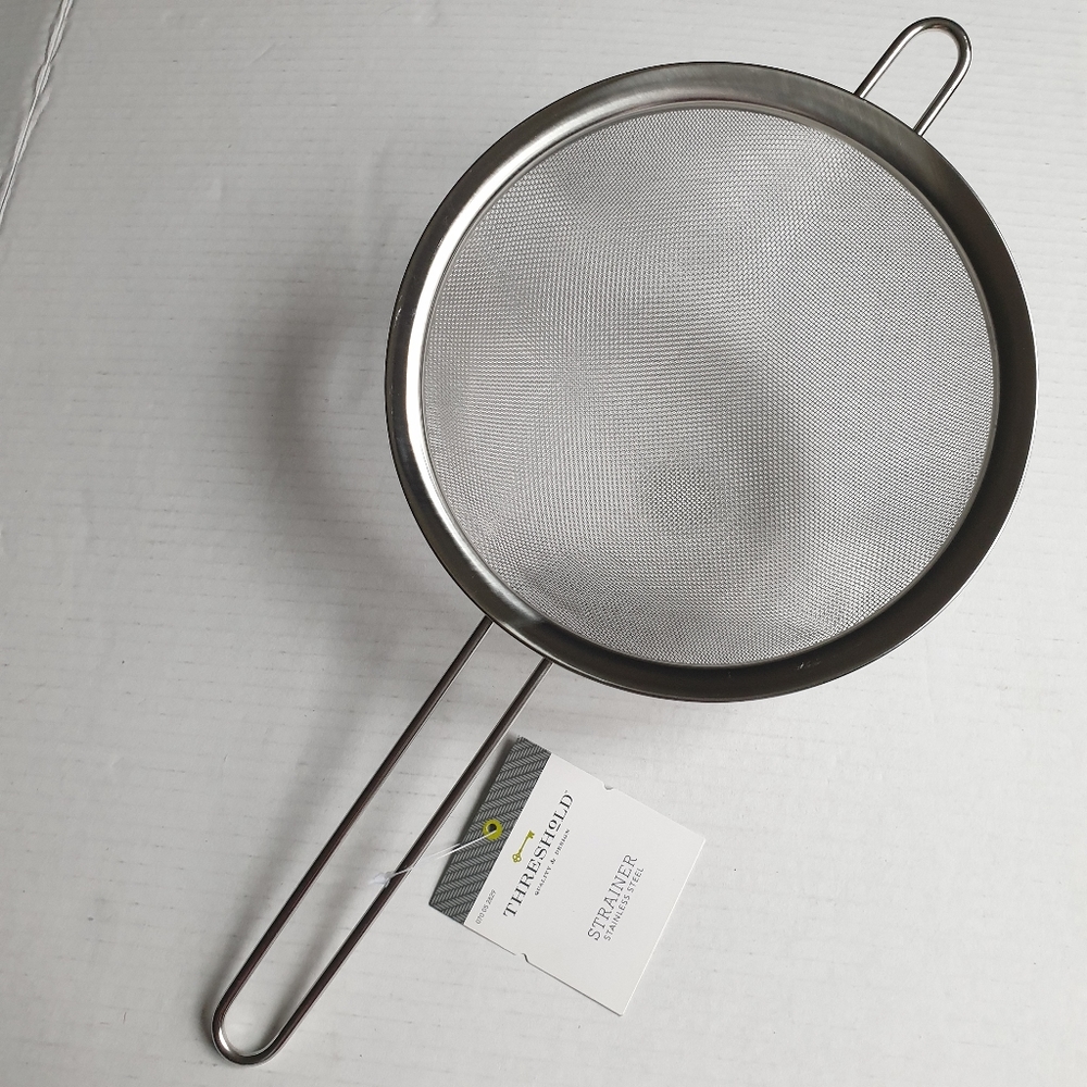 Threshold Kitchen 8" Stainless Steel Round Bowl Shifter/Strainer w/ Long Handle